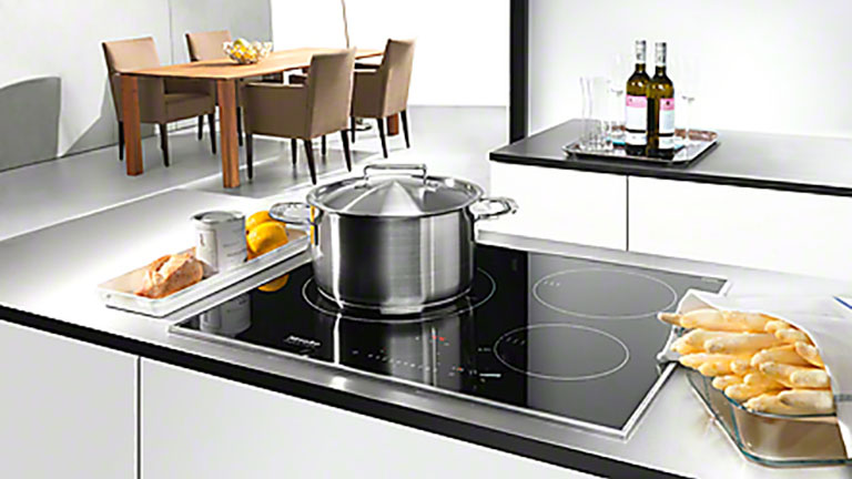 cooktops-lifestyle-families.jpg